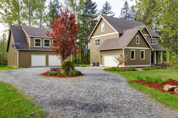 it can blend into your farmhouse landscape and up your curb appeal