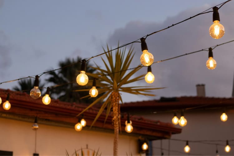 Hanging bulb strings are like regular string lights