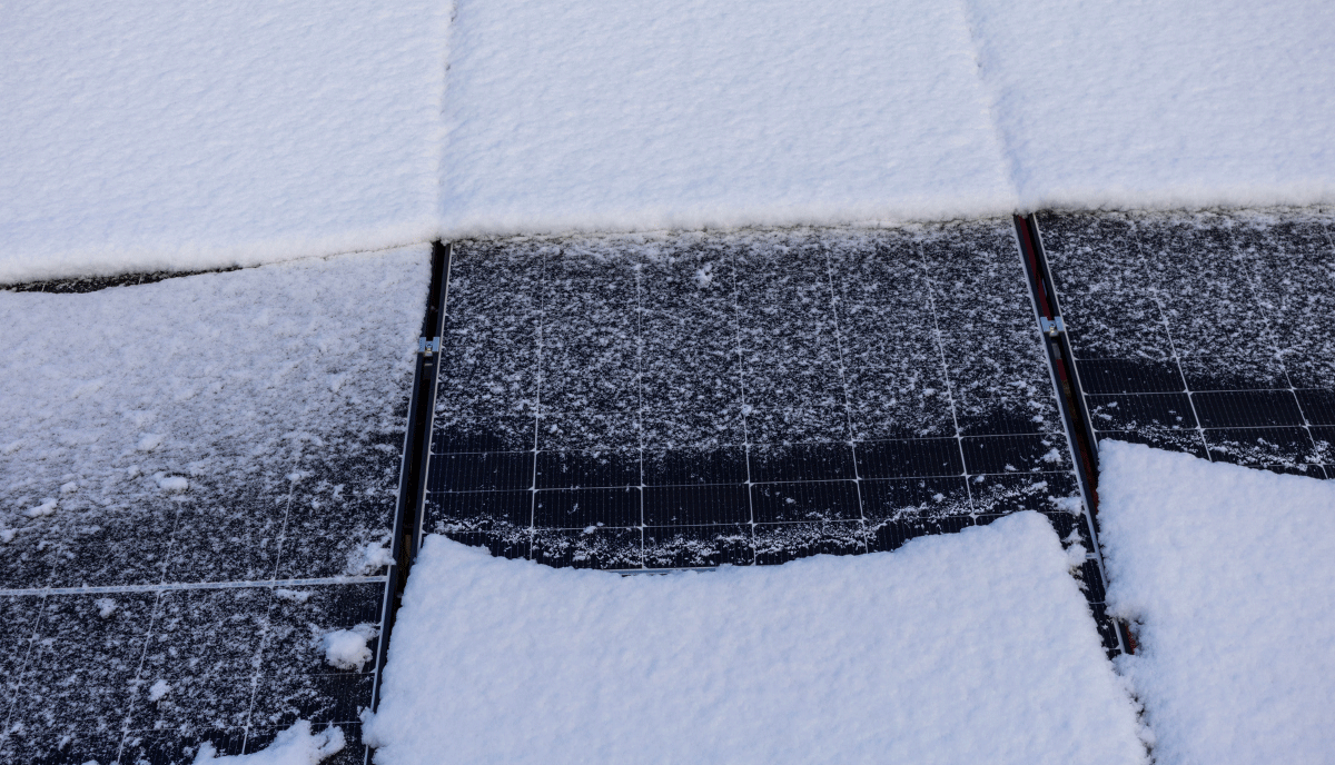 Best Snow Melting Mats for Your Deck