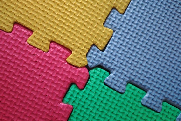 a great temporary patio flooring option for renters