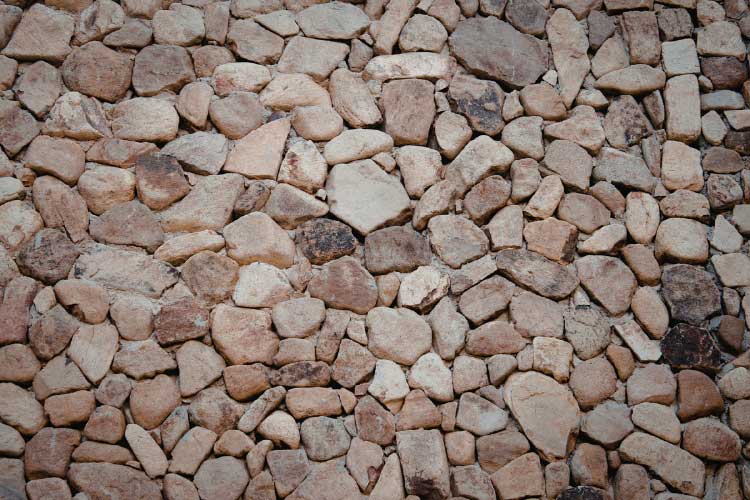 the beauty of the design lies in the uneven edges and mixed tones