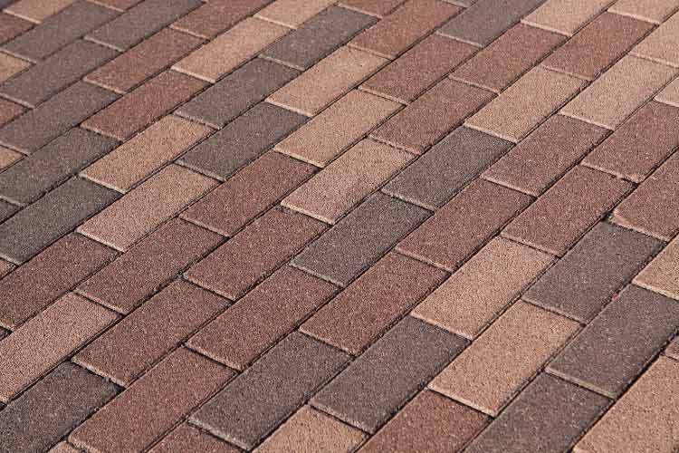 Running bond is without a doubt one of the most popular paver patterns