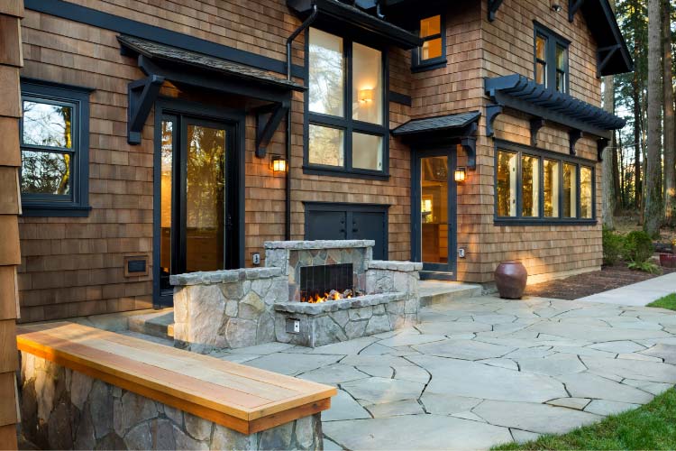 organic shape is perfect for a casual patio that looks both natural and luxurious